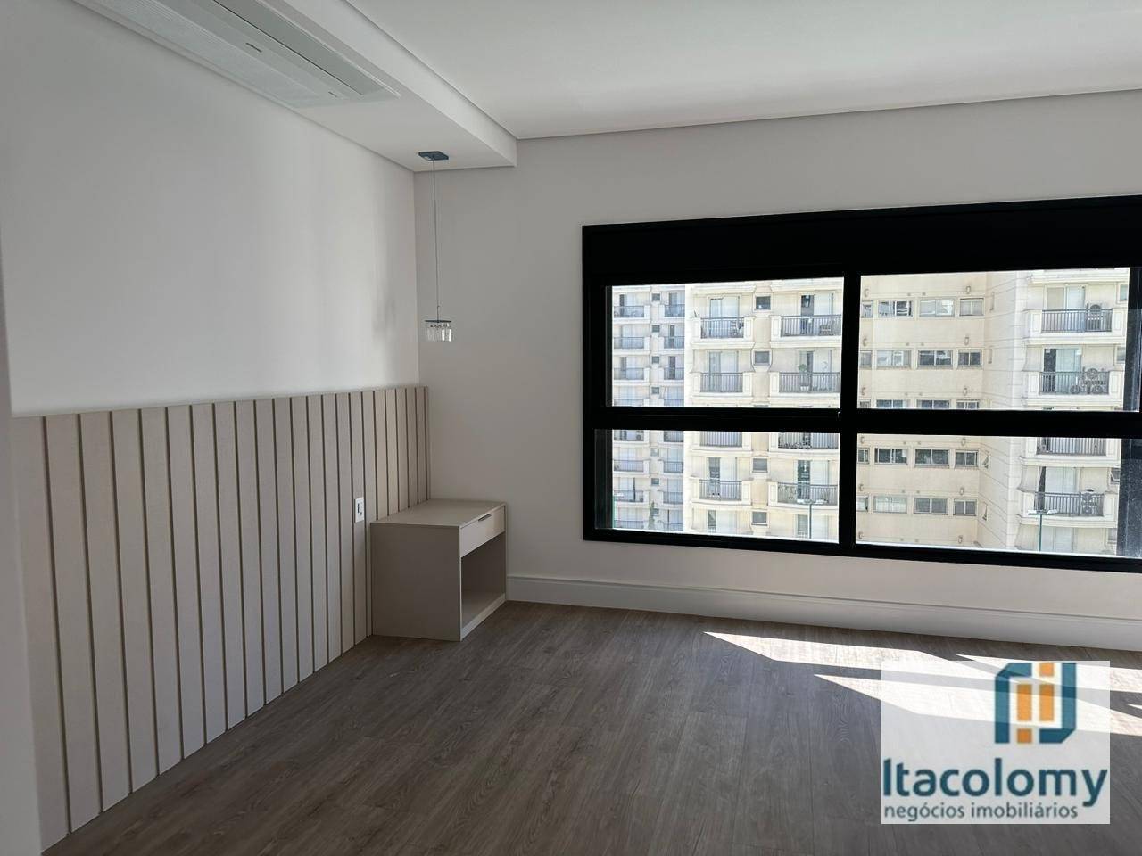 Apartamento à venda com 4 quartos, 360m² - Foto 17