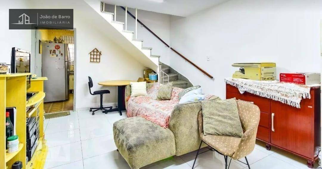 Sobrado à venda com 2 quartos, 99m² - Foto 1