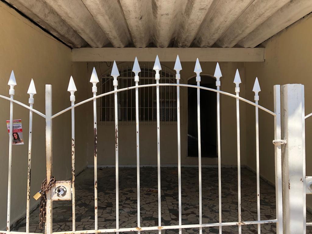 Casa à venda com 2 quartos, 90m² - Foto 24