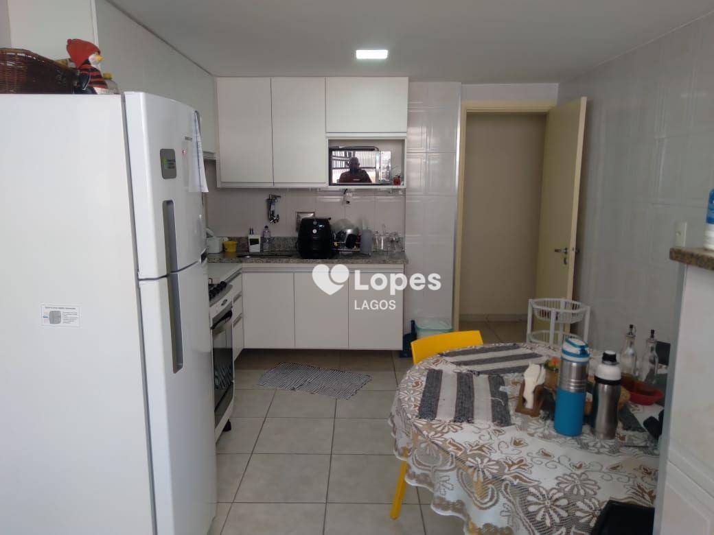 Apartamento à venda com 3 quartos, 97m² - Foto 4