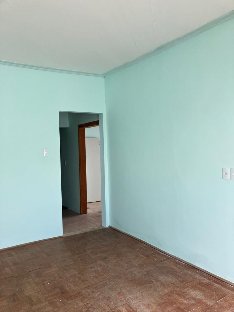 Casa à venda com 3 quartos, 120m² - Foto 3