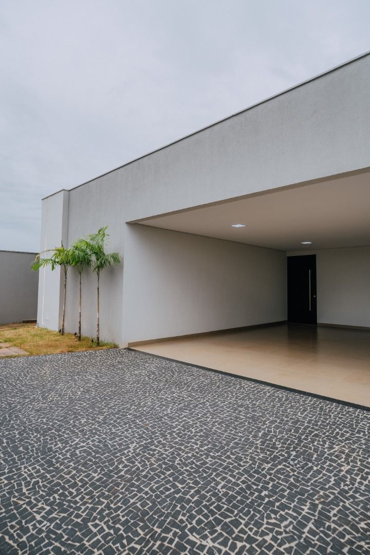 Casa à venda com 3 quartos, 200m² - Foto 4