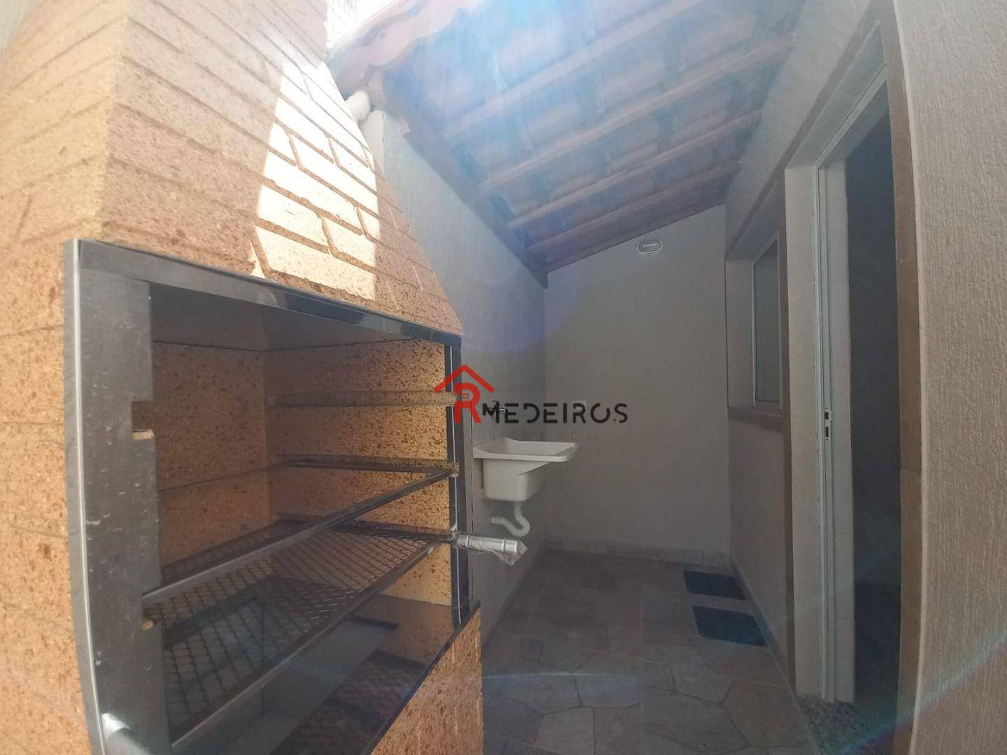 Sobrado à venda com 2 quartos, 57m² - Foto 13