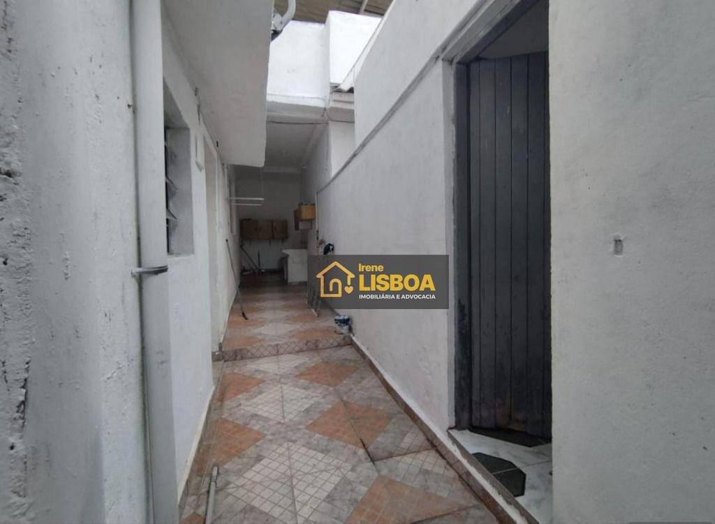 Casa à venda e aluguel com 4 quartos, 180m² - Foto 8