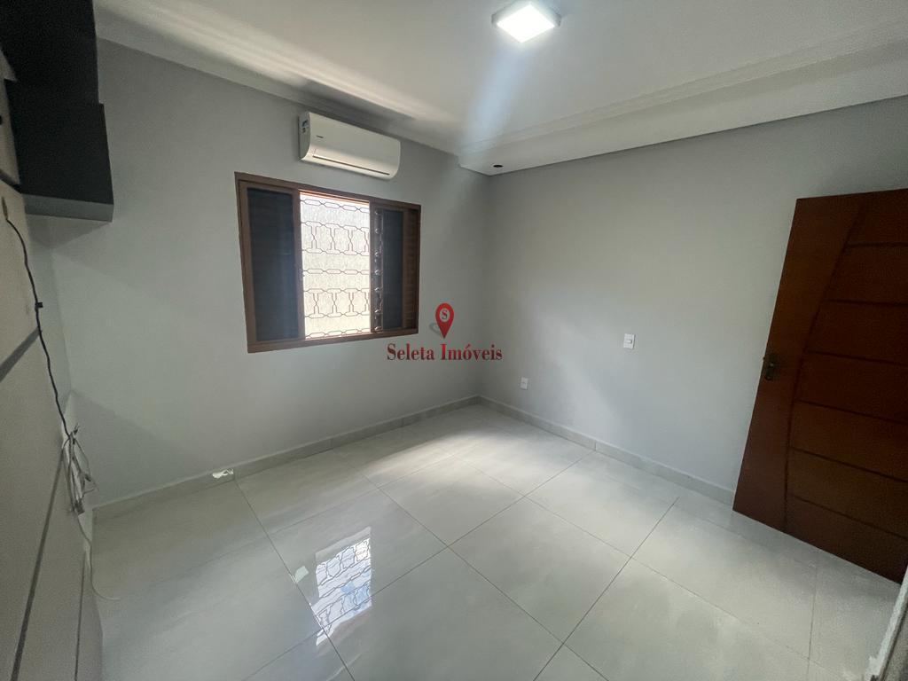 Casa à venda com 2 quartos, 90m² - Foto 10