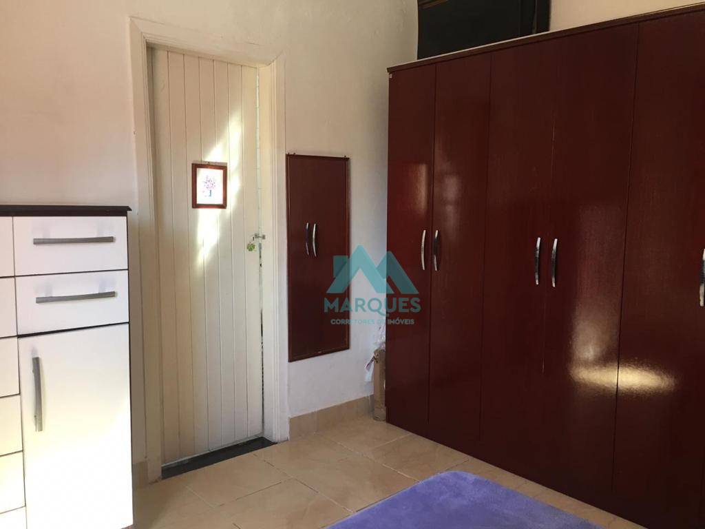 Casa à venda com 1 quarto, 165m² - Foto 8