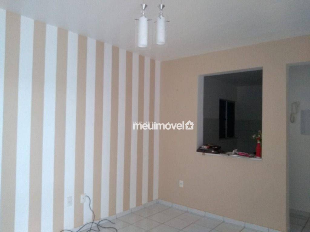 Apartamento à venda com 2 quartos, 50m² - Foto 2