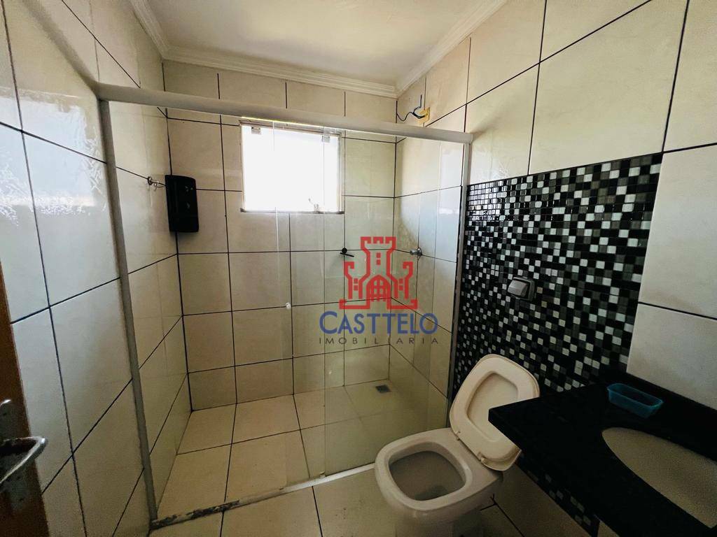 Casa à venda com 4 quartos, 250m² - Foto 10