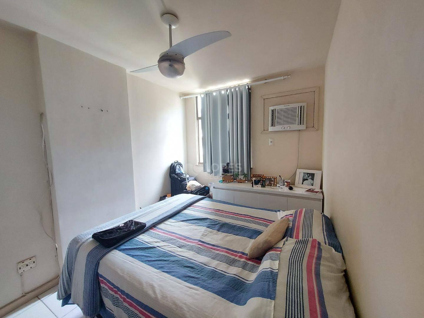 Apartamento à venda com 2 quartos, 60m² - Foto 4