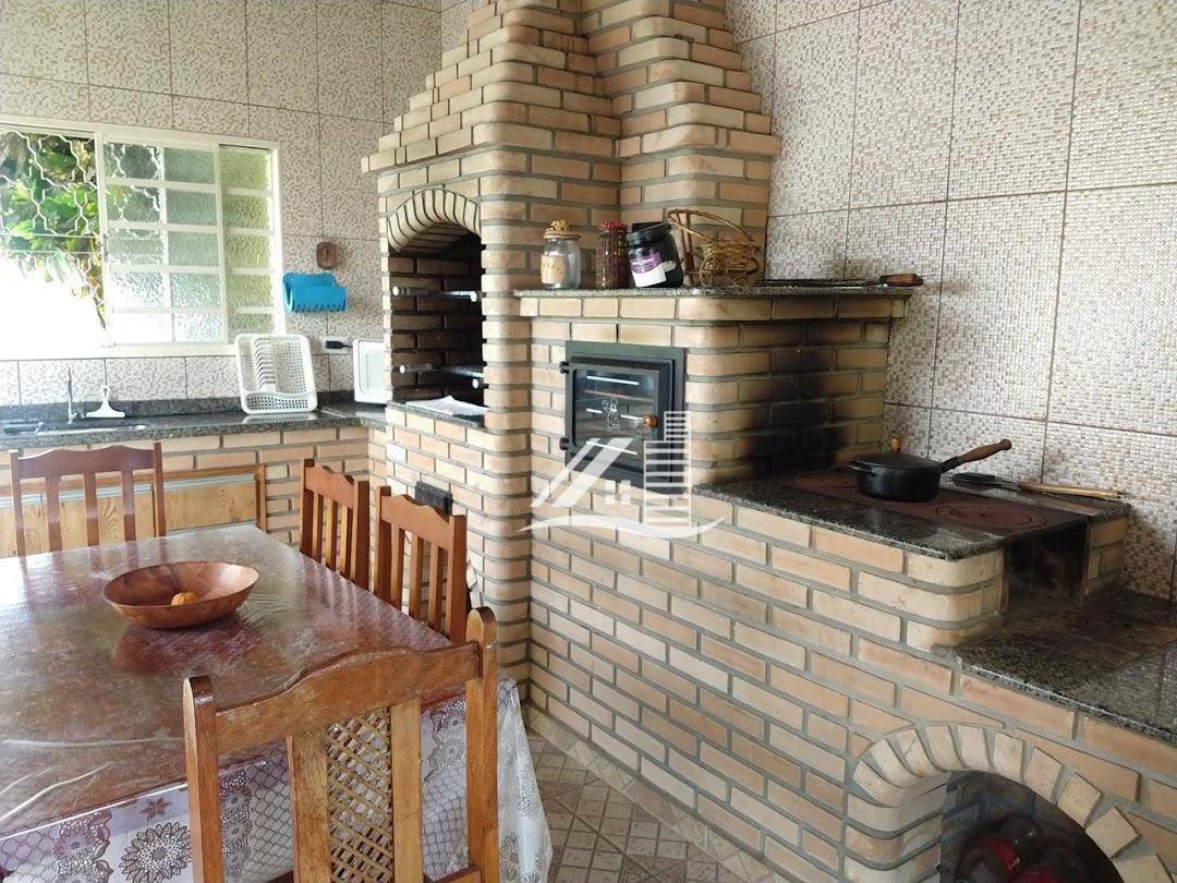 Chácara à venda com 4 quartos, 900m² - Foto 13