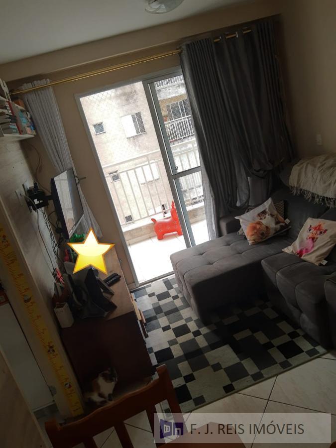 Apartamento à venda com 2 quartos, 62m² - Foto 13