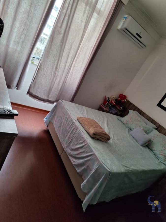 Apartamento à venda com 3 quartos, 130m² - Foto 13