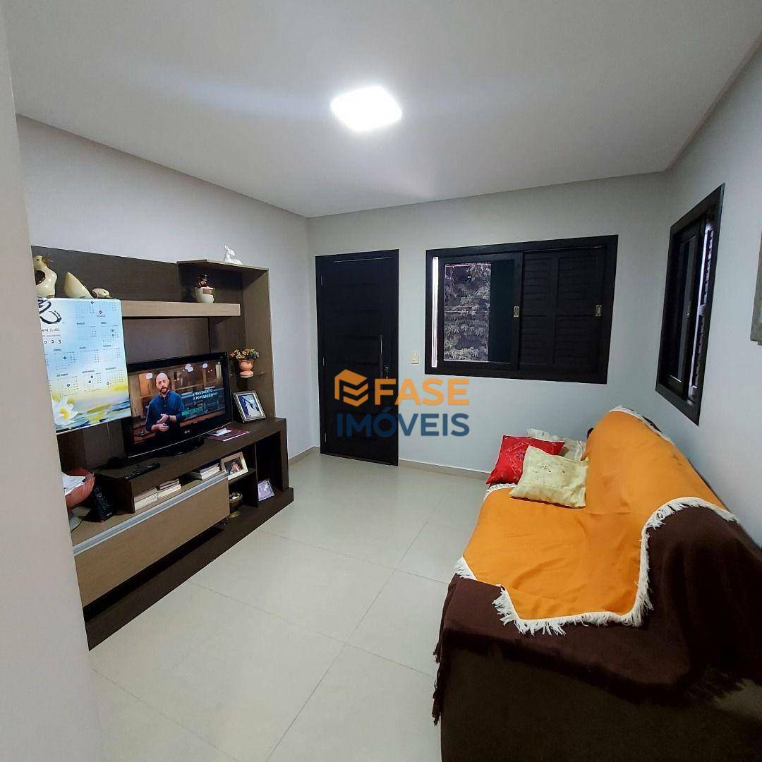 Casa à venda com 2 quartos, 200m² - Foto 6