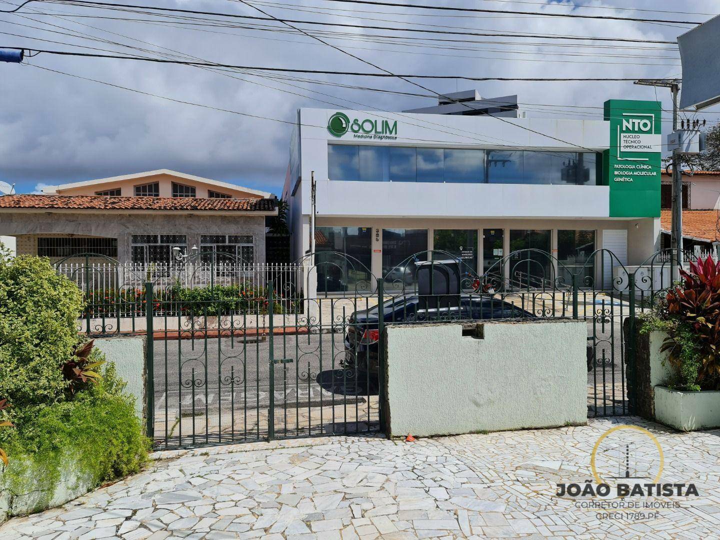 Casa à venda com 3 quartos, 200m² - Foto 5