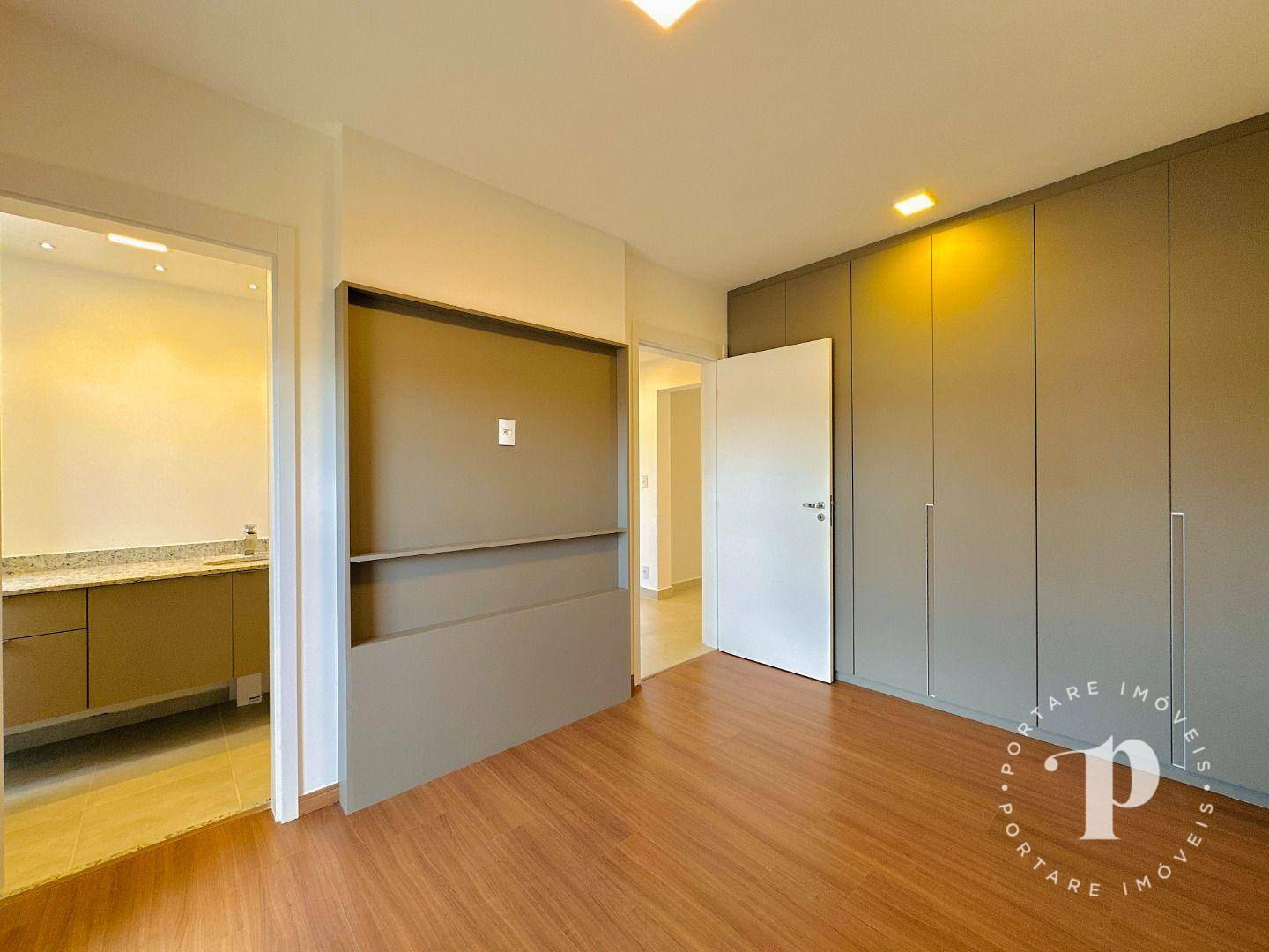 Apartamento à venda com 3 quartos, 107m² - Foto 17