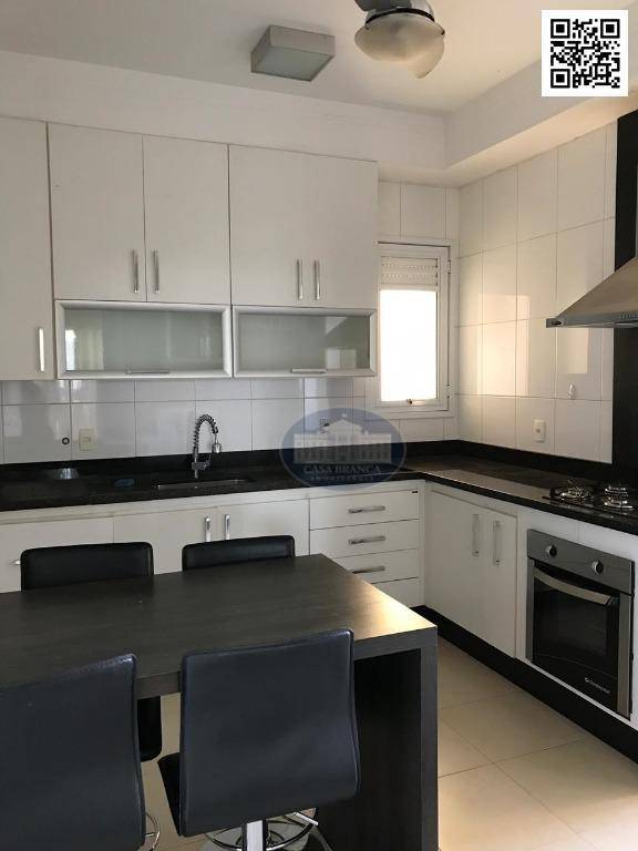 Apartamento para alugar com 3 quartos, 142m² - Foto 2