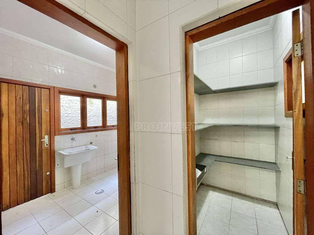 Casa de Condomínio à venda e aluguel com 5 quartos, 311m² - Foto 17