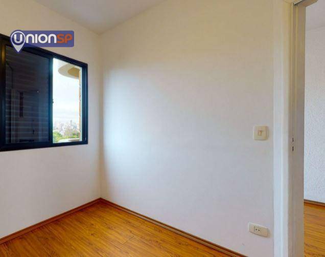 Apartamento à venda com 1 quarto, 33m² - Foto 6