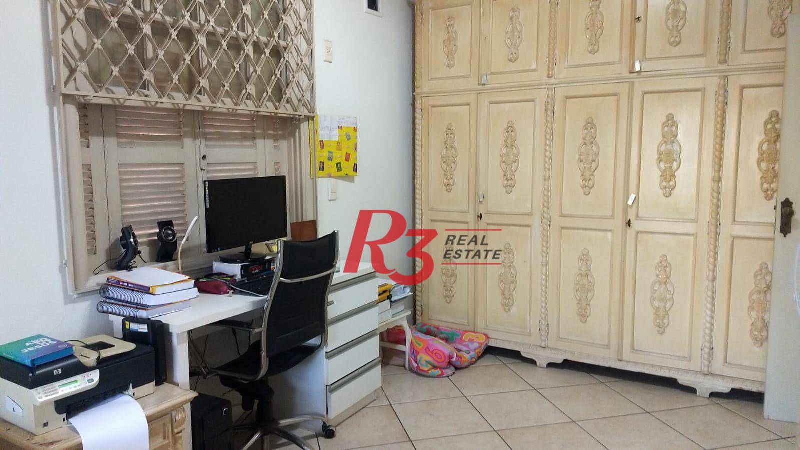 Sobrado à venda com 4 quartos, 200m² - Foto 13