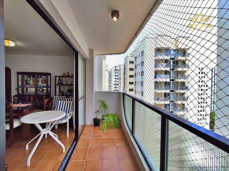 Apartamento à venda com 3 quartos, 150m² - Foto 9