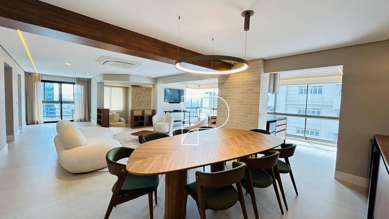 Apartamento, 3 quartos, 287 m² - Foto 1