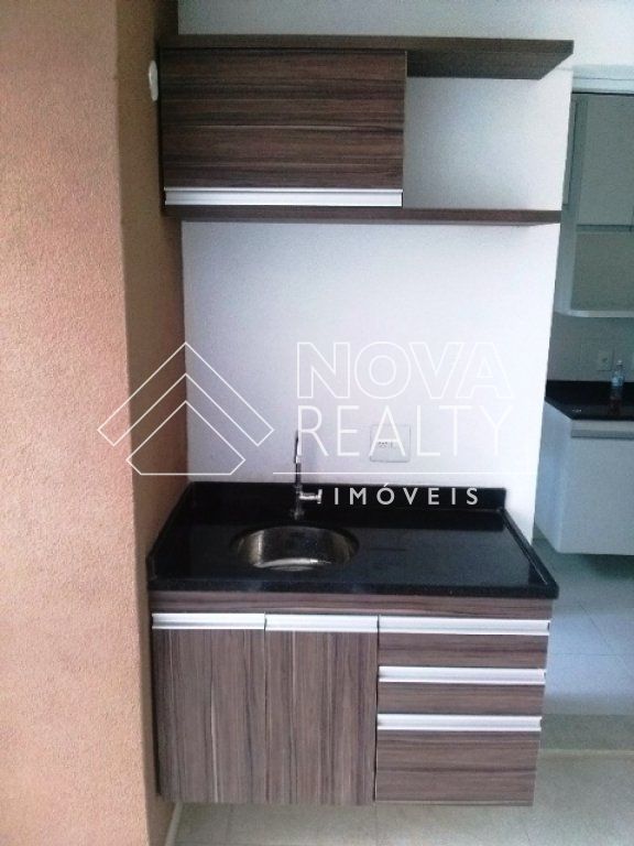 Apartamento à venda com 2 quartos, 65m² - Foto 3