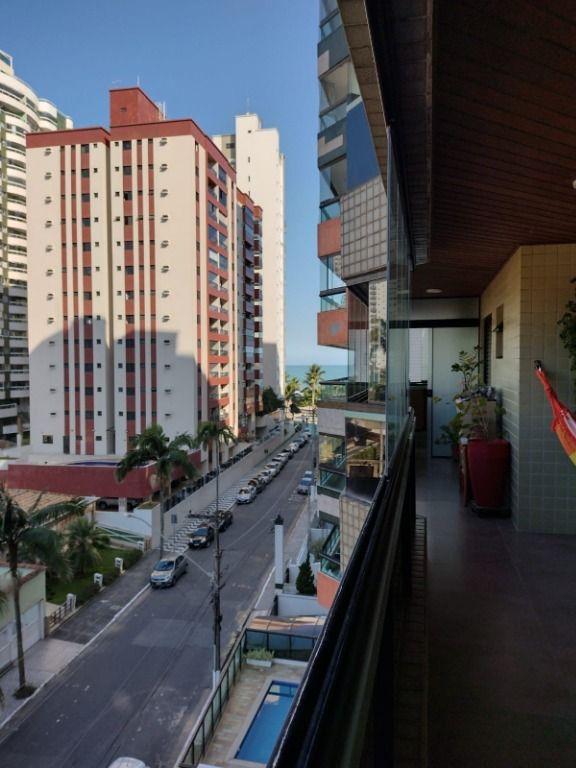 Apartamento à venda com 3 quartos, 137m² - Foto 26