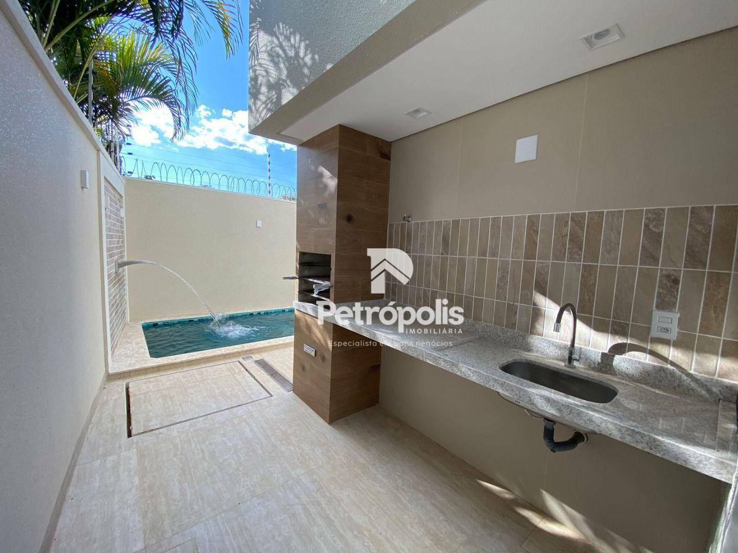 Casa à venda com 3 quartos, 102m² - Foto 12