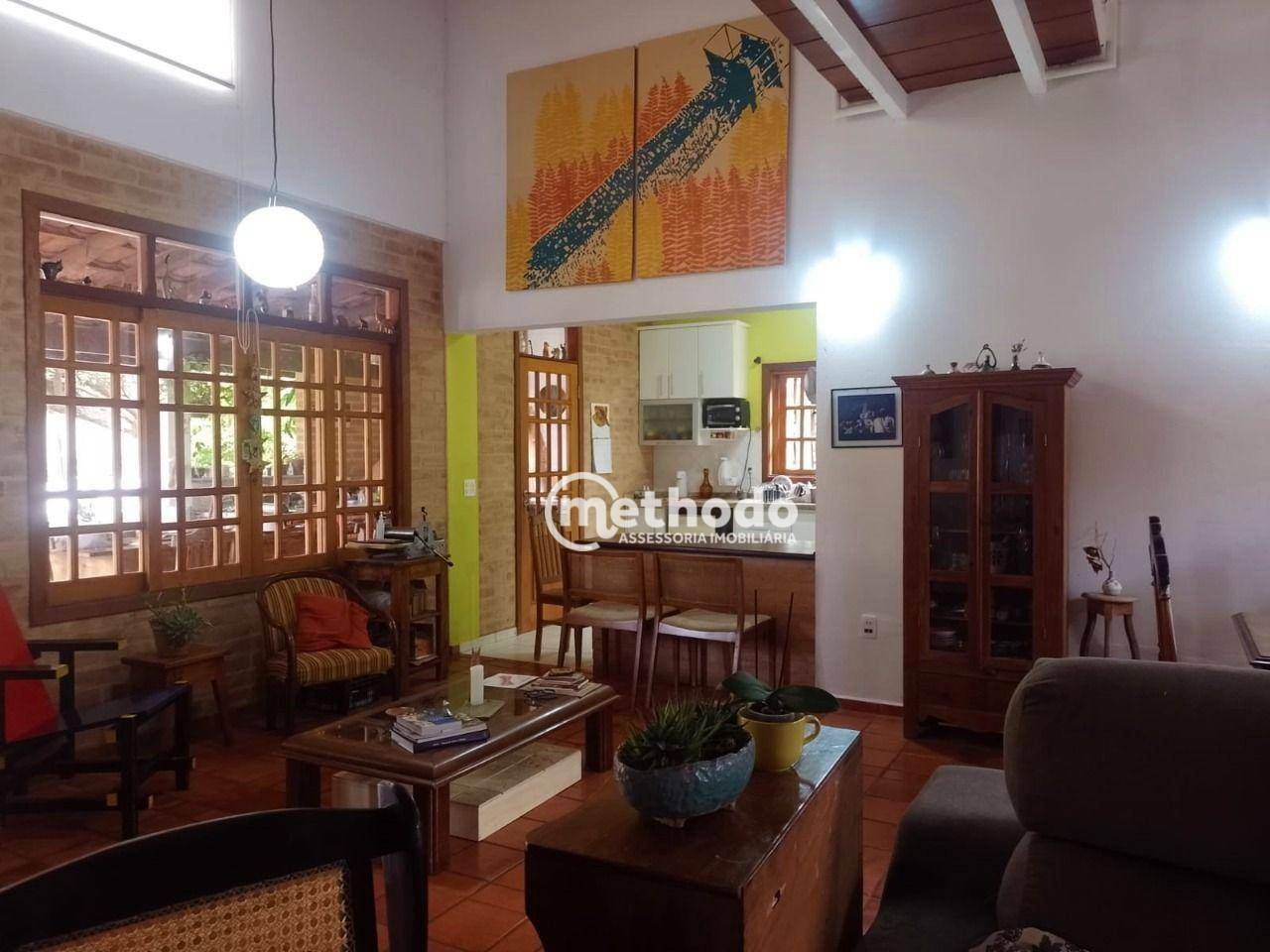 Casa de Condomínio à venda com 4 quartos, 362m² - Foto 3