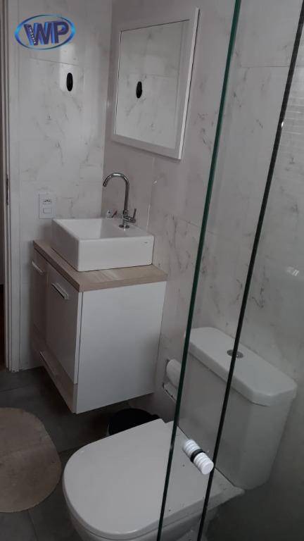 Apartamento à venda com 2 quartos, 57m² - Foto 11