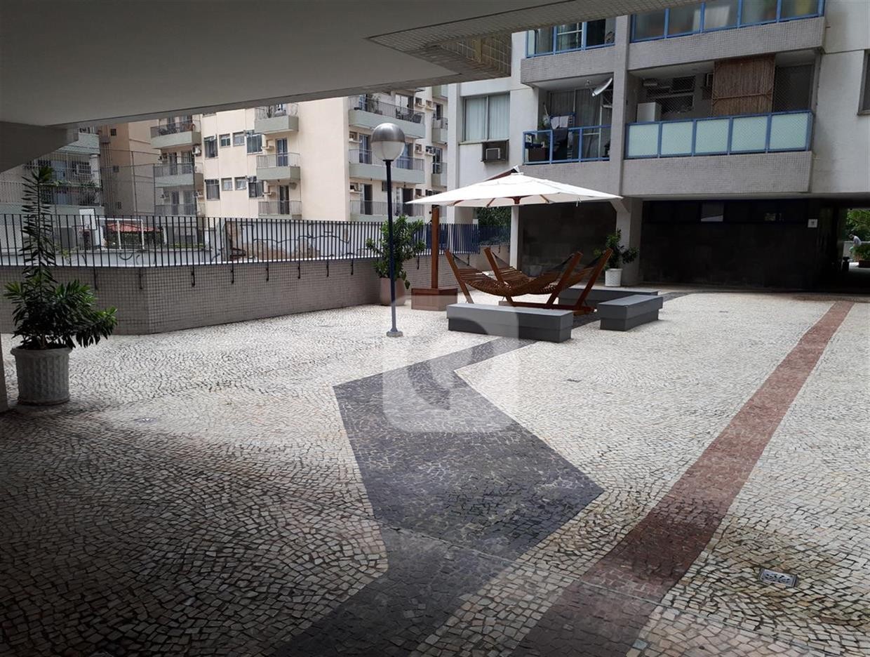 Apartamento à venda com 1 quarto, 55m² - Foto 30