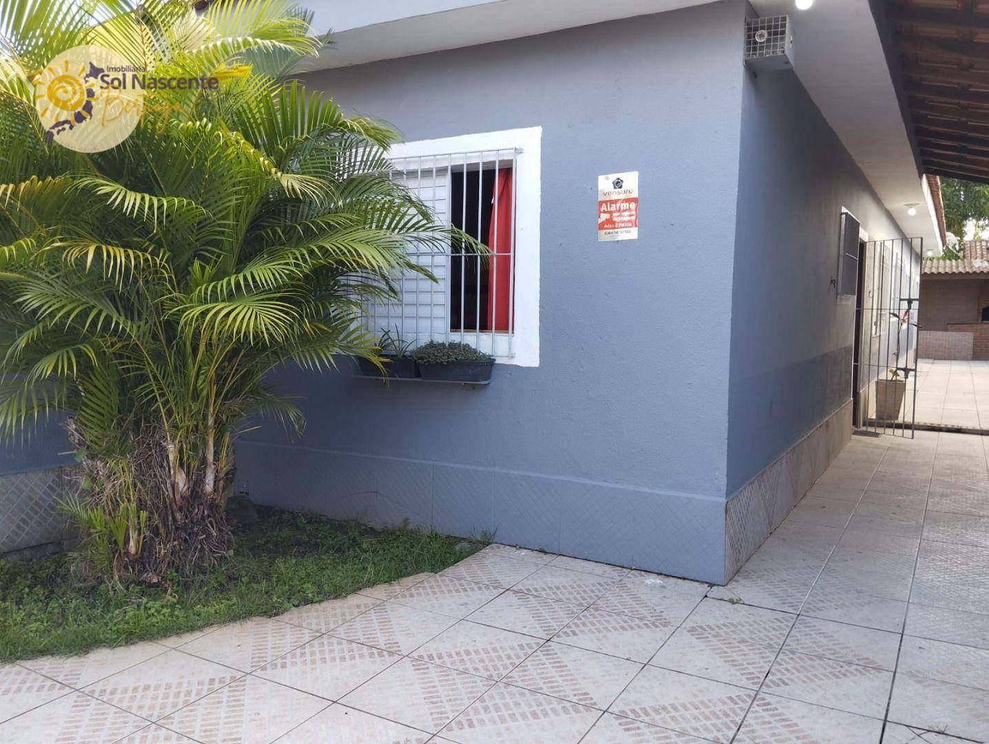 Casa à venda com 2 quartos, 101m² - Foto 2