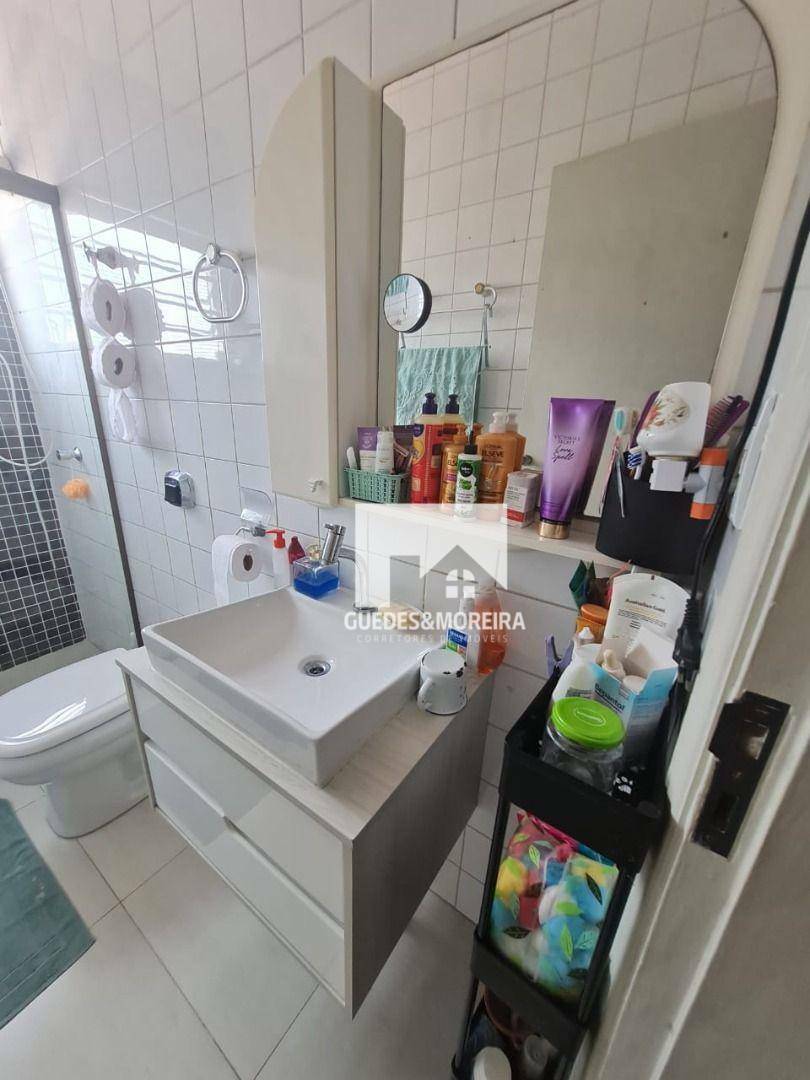 Apartamento à venda com 2 quartos, 82m² - Foto 12