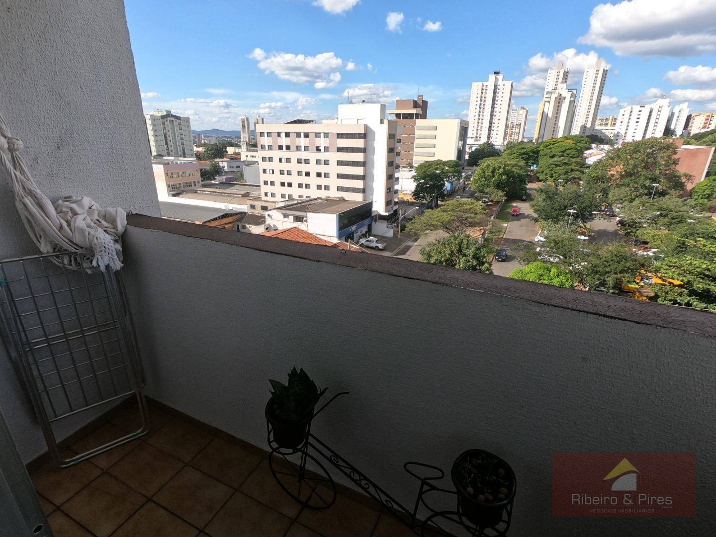 Apartamento à venda com 2 quartos, 63m² - Foto 5