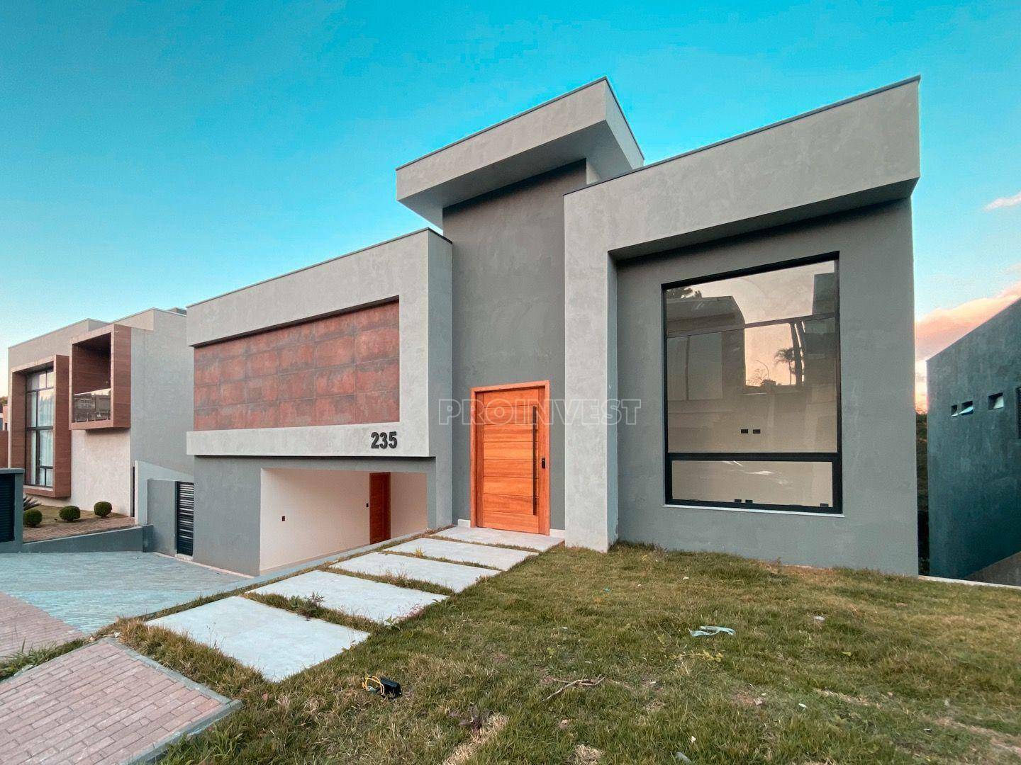 Casa de Condomínio para alugar com 3 quartos, 398m² - Foto 1