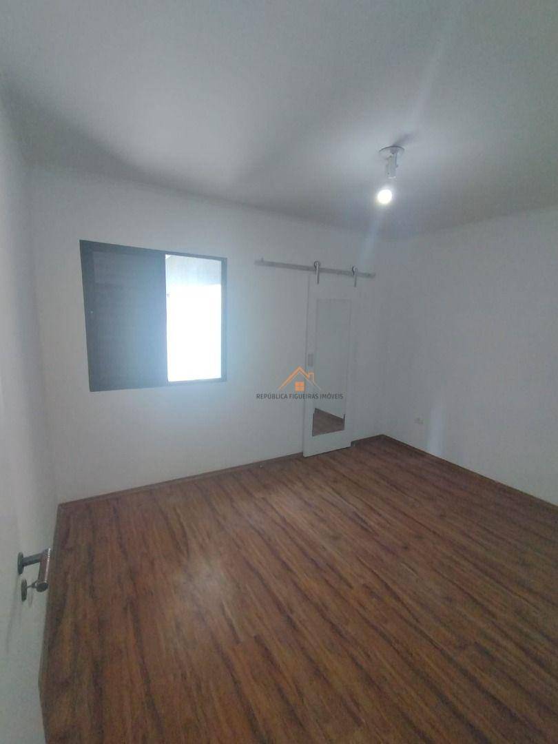 Sobrado para alugar com 2 quartos, 120m² - Foto 12