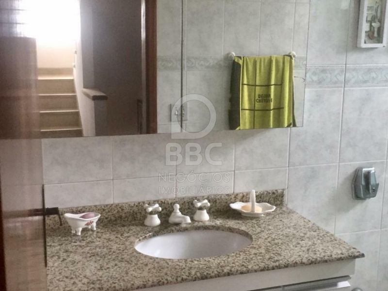 Sobrado à venda com 3 quartos, 240m² - Foto 10