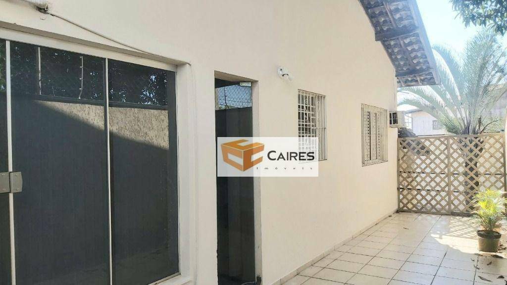 Casa à venda com 4 quartos, 253m² - Foto 12