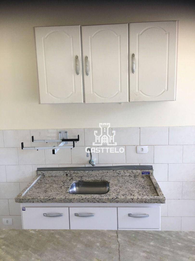 Apartamento para alugar com 2 quartos, 55m² - Foto 5