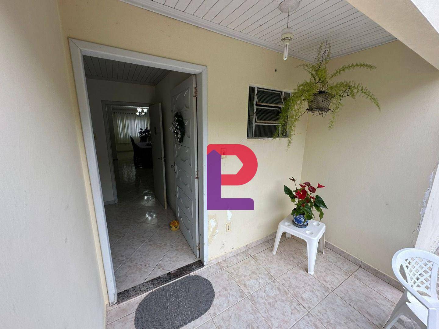 Casa à venda com 3 quartos, 140m² - Foto 10