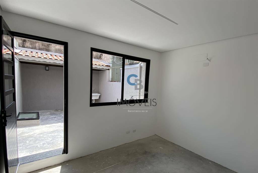 Casa para alugar com 5 quartos, 150m² - Foto 8