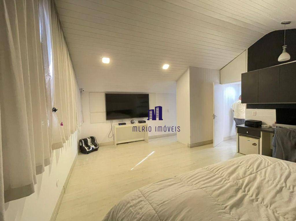 Casa de Condomínio à venda com 4 quartos, 200m² - Foto 16