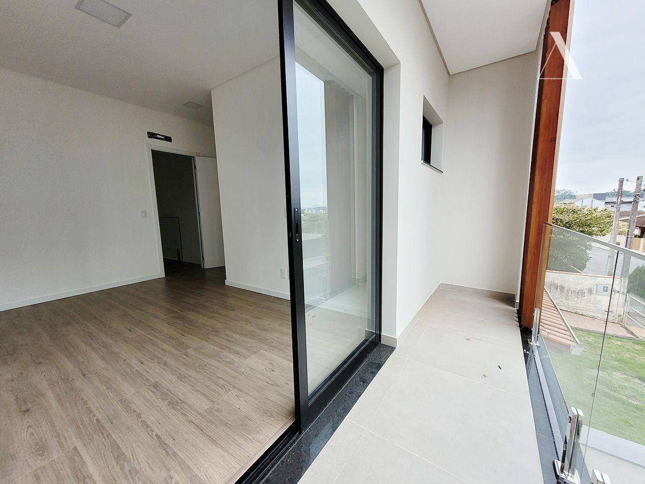 Casa à venda com 3 quartos, 121m² - Foto 12