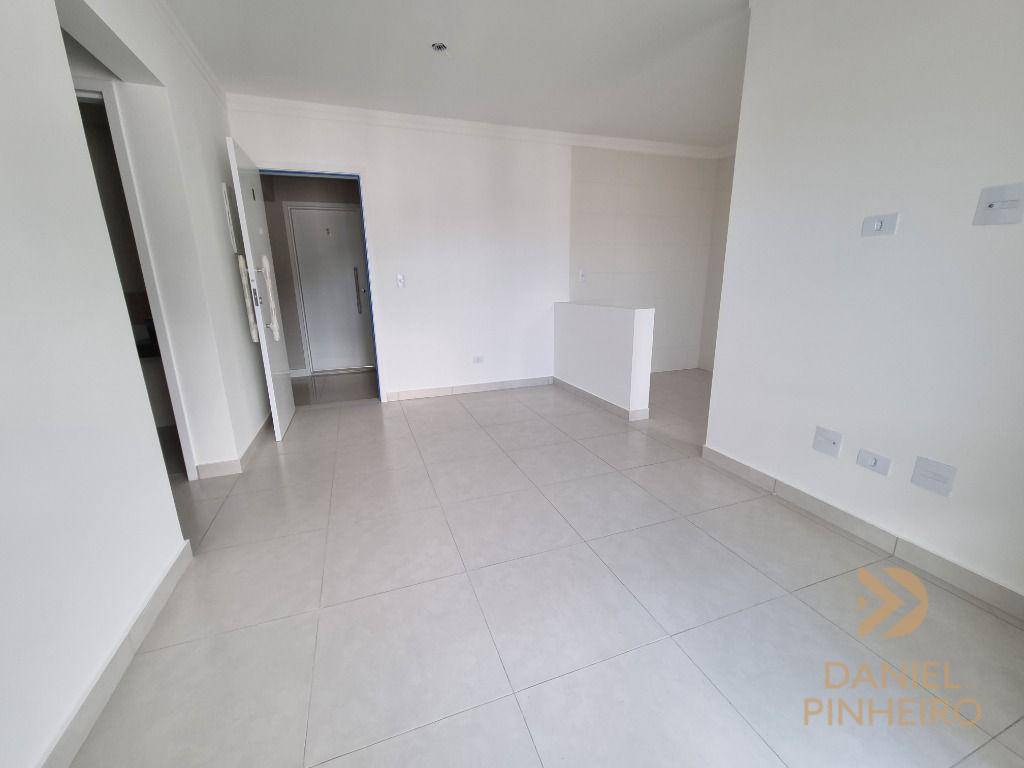 Apartamento à venda com 2 quartos, 65m² - Foto 8