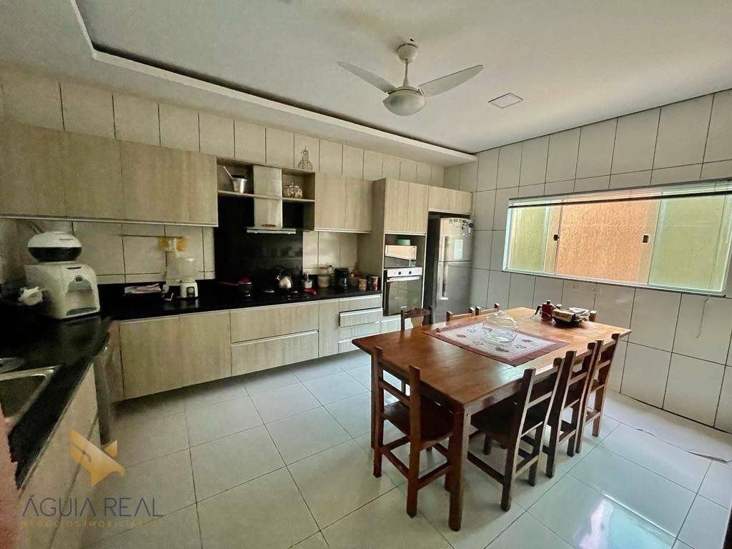 Sobrado à venda com 3 quartos, 351m² - Foto 15