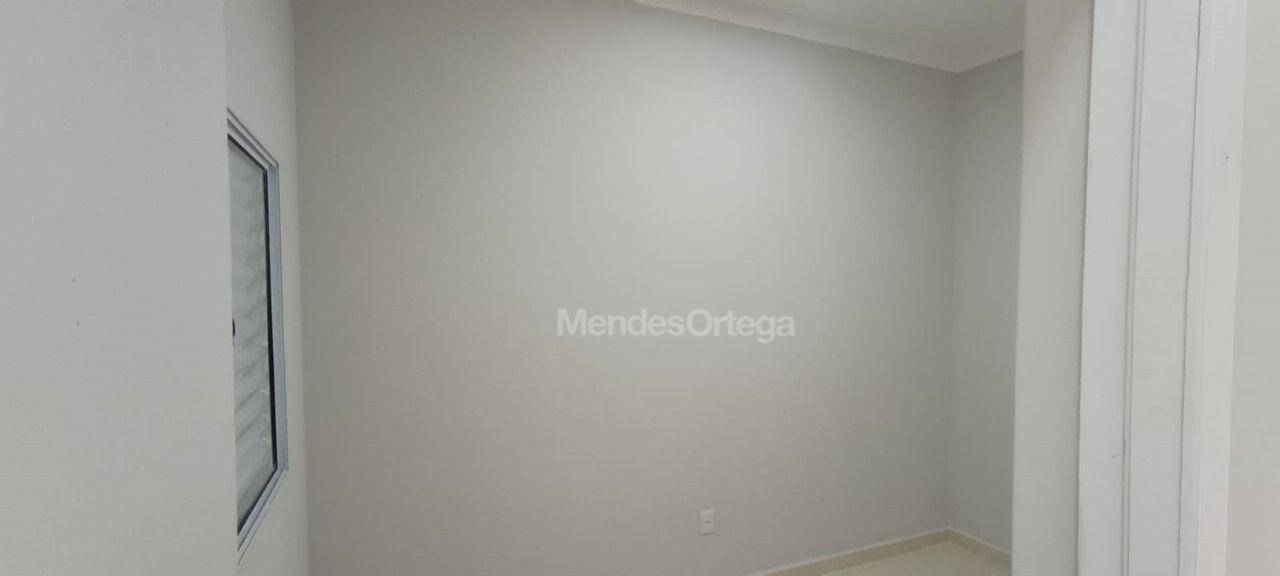 Casa à venda com 2 quartos, 51m² - Foto 10