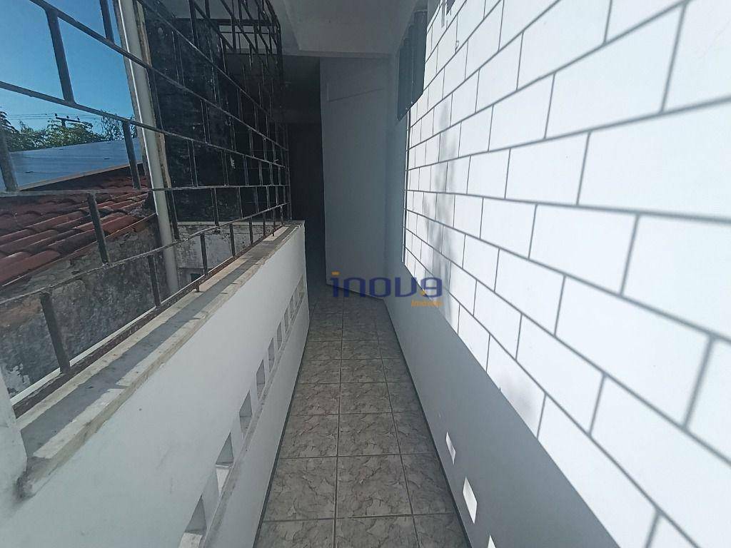 Casa à venda com 4 quartos, 203M2 - Foto 10