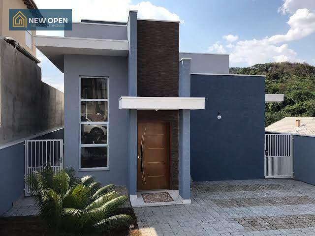 Casa à venda com 4 quartos, 170m² - Foto 2