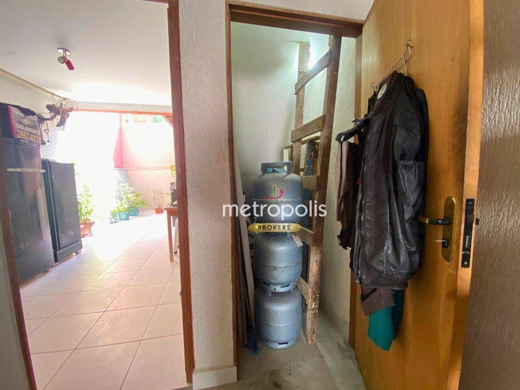 Sobrado à venda e aluguel com 3 quartos, 198m² - Foto 7