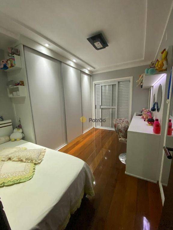 Sobrado à venda com 3 quartos, 264m² - Foto 8